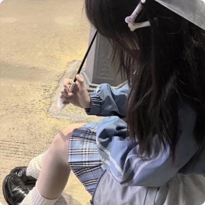 圈养的妇女